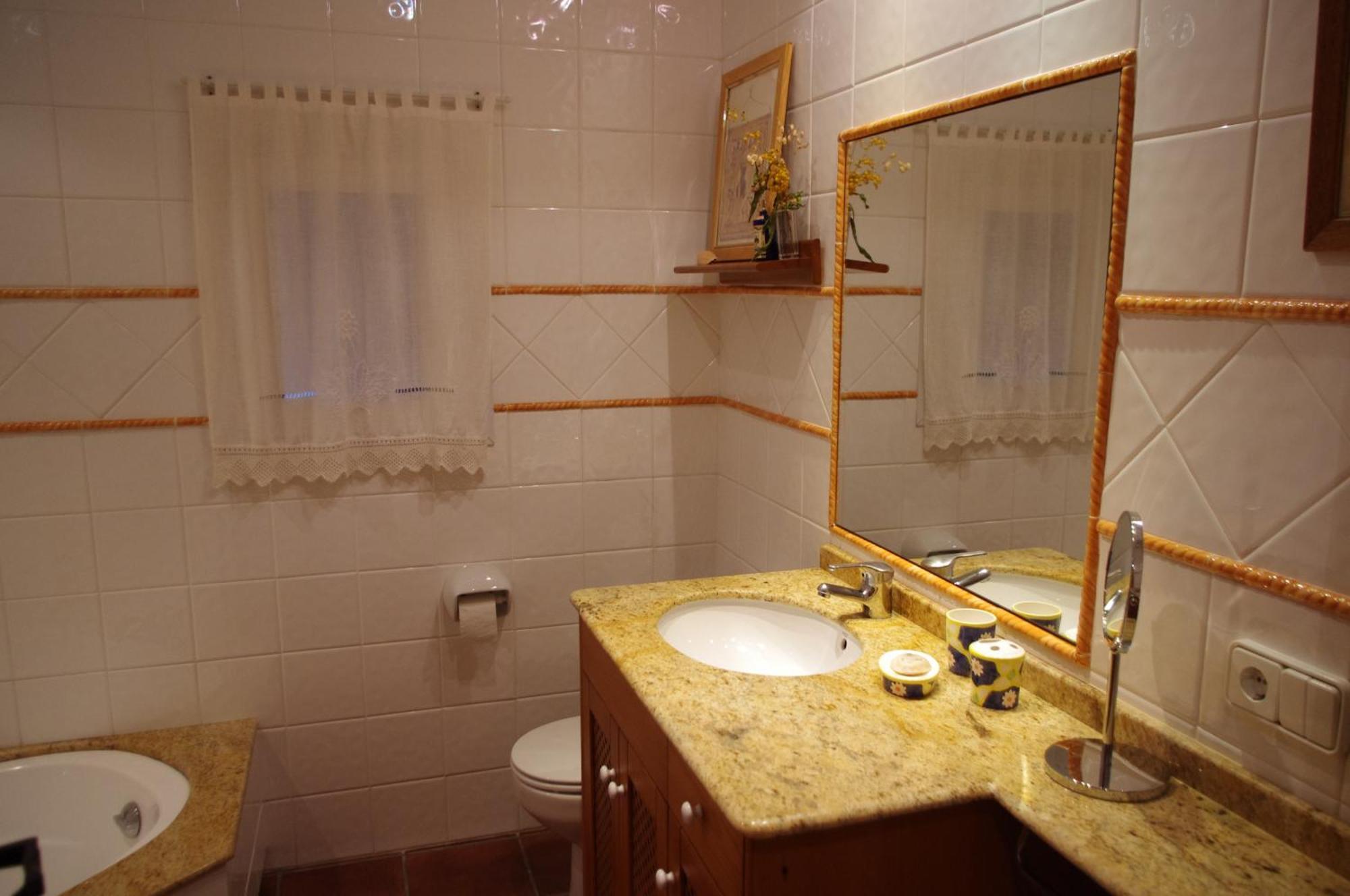 Habitación Doble con baño privado externo